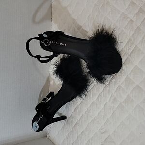 Madden Girl Women's Ankle Strap Faux Fur  Sandals Size 8.5